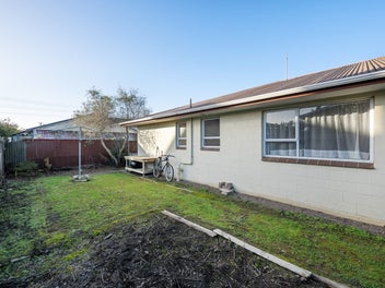 A Rare Redwoodtown Double - Invest Or Nest