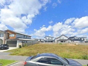 Prime Residential Section in Clarks Beach!