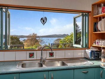 Family Living in Parua Bay
