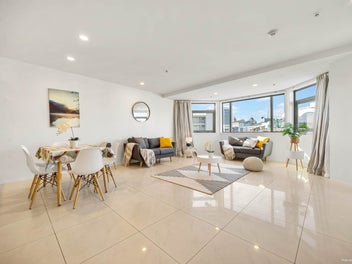 Best Value - Massive Size & Fully Renovated