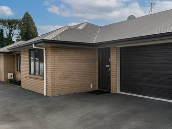 Image 1 of 11