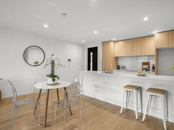 Brand New Luxury Apartment – Move In Today!