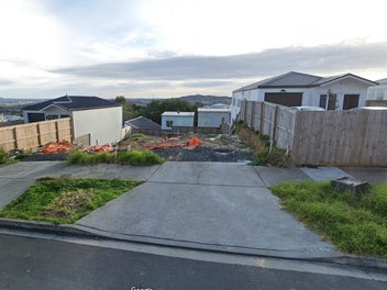 Image 1 of 5