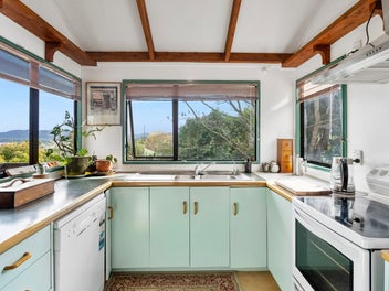 Private, Peaceful property - MUST SELL!