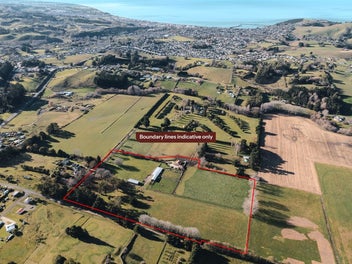 VERSATILE LIFESTYLE PROPERTY