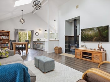 City Edge Lifestyle Living
