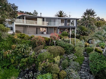 On-site Auction this Sunday at 12:30pm