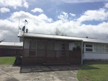 Image 1 of 10