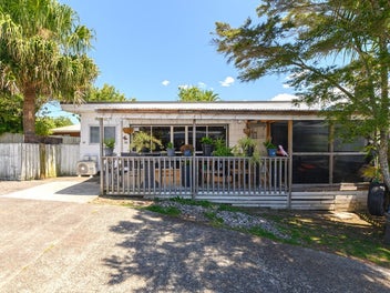 DO UP OR FIRST HOME - MUST SELL!!!