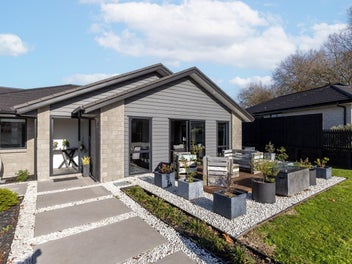 Spacious family home with triple garaging