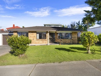 Brick & Tile Beauty! Must view!