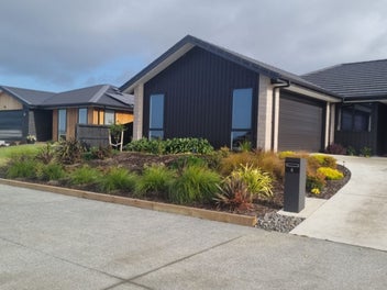 Image 1 of 11