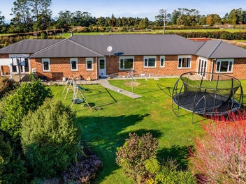 Exceptional Lifestyle Opportunity
