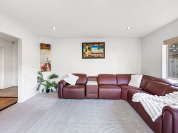 Room for Everyone in a Sought After Location