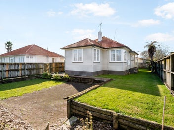 Two Homes, One Title - Dual Income Opportunity