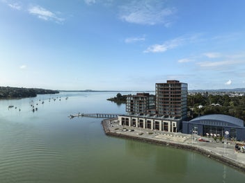 Image 1 of 20