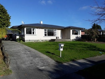 Image 1 of 11