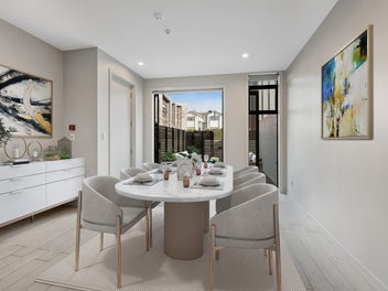 Perfectly Positioned Millwater Town House