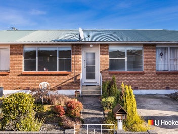 Act Fast – Affordable Townhouse in a Handy Spot