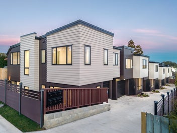 Modern, Standalone Living in the Heart of Glen...