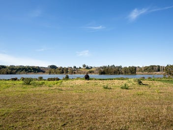 Exclusive Waterfront Te Puna Section