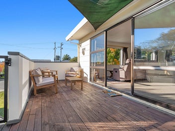 Split-Level Comfort with Income Potential