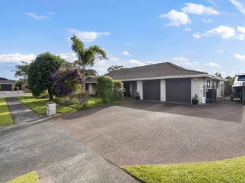 Vendor moving on - Committed to sell!