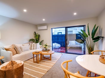 Unit 1/45 Berry Street - Auction 24th July 2025