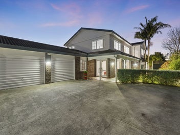 6 Bedrooms, Water Views, and Granny Flat Potential