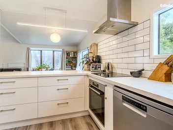 A sunny, spacious opportunity in prime location