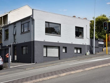Image 1 of 21