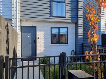 Image 1 of 8