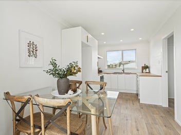 Renovated, Radiant & Ready to go!