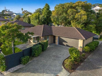 Low Maintenance, Coastal Convenience