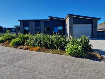 Image 1 of 22