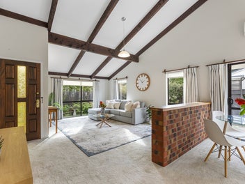 Low-maintenance cul-de-sac charm in Springvale