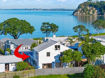 Beachside Paradise