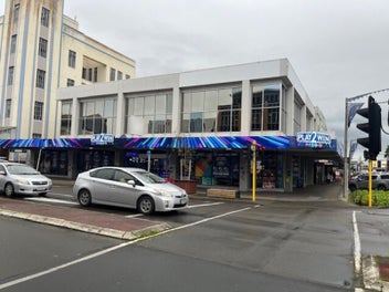 Image 1 of 4