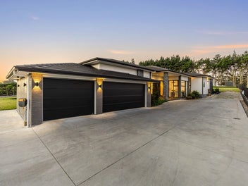 Sensational Karaka Estate Perfect for Families