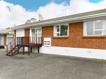 AFFORDABLE, CENTRAL & READY TO MOVE IN