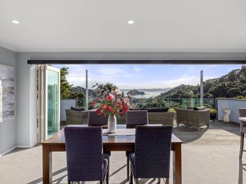 Sea View Retreat with Space for More