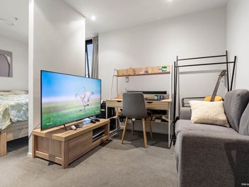 One Property – Two Incomes!