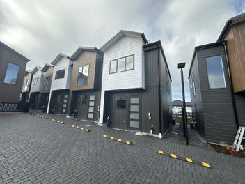 Image 1 of 14