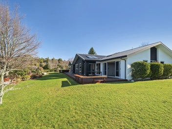 A peaceful semi-rural setting