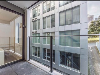 Stylish Freehold in Grammar Zone