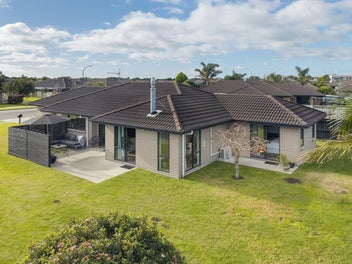 Sunny, Spacious & Family Ready