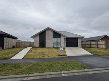 Image 1 of 10