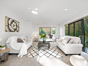 Contemporary Coastal Living