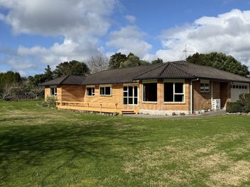 Image 1 of 33