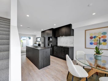 Brand new boutique living - Coronation Terraces